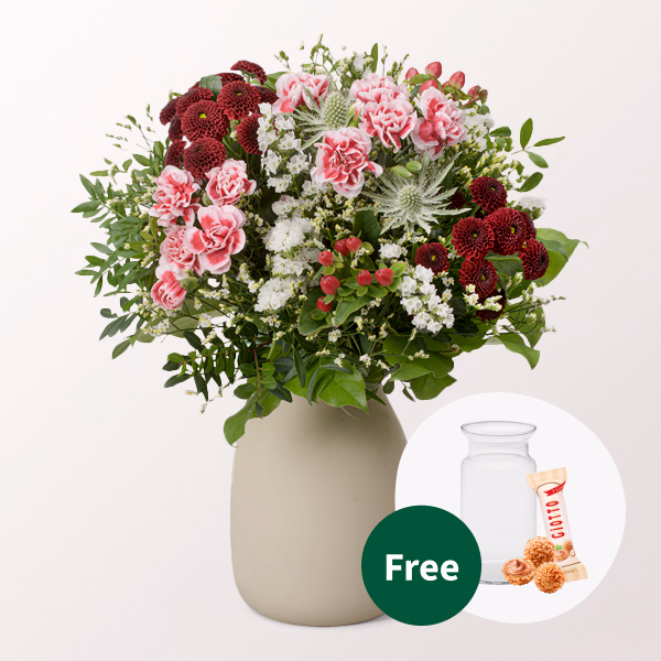 Flower Bouquet Winterlichtung with vase & 3 Ferrero Giotto