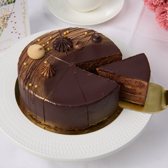 Vienna Dessert Coffee Haus Cake