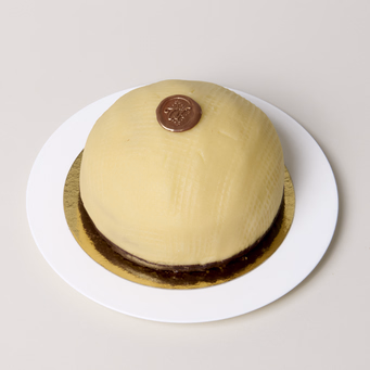 Dessert Walnut Cream Cake