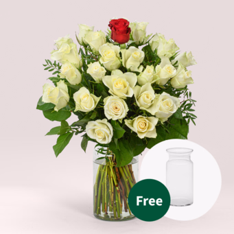 Rose Bouquet Rosenpoesie with vase