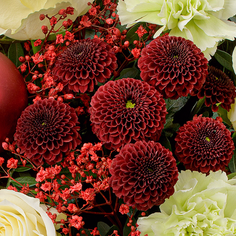 Blumenstrauß Winterzeit mit Vase & Ferrero Giotto 3er