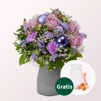 Blumenstrauß Winterhauch mit Vase & Ferrero Giotto 3er