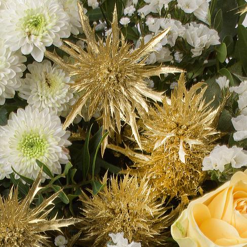 Blumenstrauß Goldschimmer mit Vase & Ferrero Giotto 3er