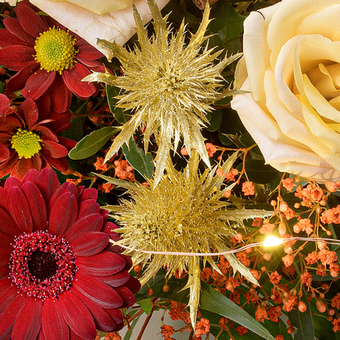 Premiumstrauß Weihnachtszauber mit Premiumvase & Ferrero Giotto 3er