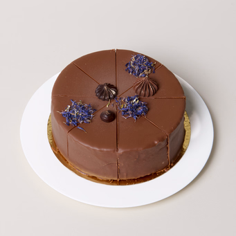 Dessert-Baumkuchenspitzentorte