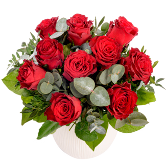 Bouquet of red roses