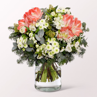 Premium Bouquet Winterliebe with Premium Vase & 3 Ferrero Giotto