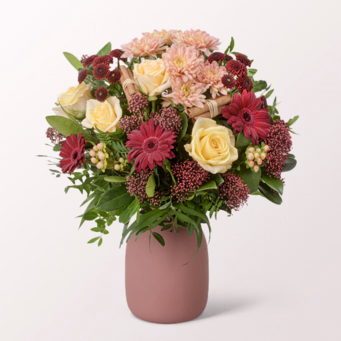 Flower Bouquet Sterntaler with vase & 3 Ferrero Giotto